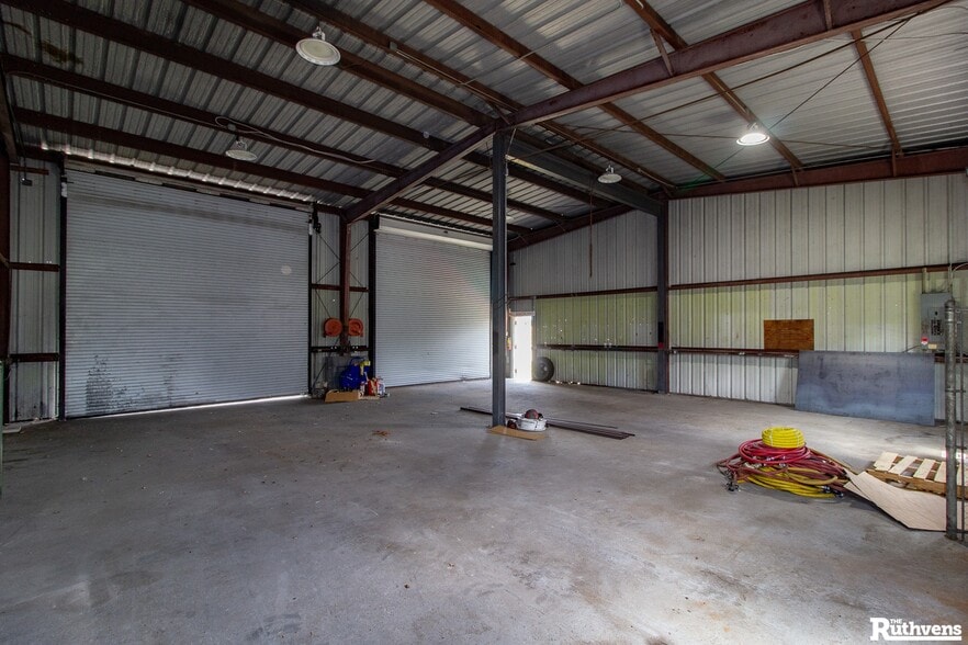 More Photos Of 595 W Summerlin St, Bartow Warehouse For Sale