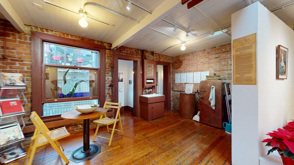 More Photos Of 708-710 Montgomery St, San Francisco Coworking Space