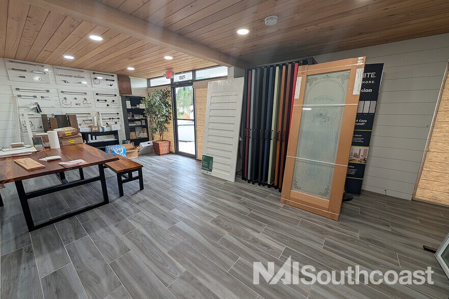 More Photos Of 7328 Commercial Cir, Fort Pierce Unknown For Lease