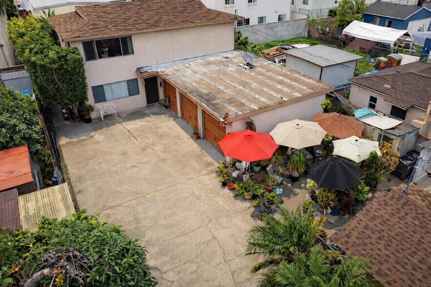 More Photos Of 16813 Halldale Ave, Gardena Multifamily For Sale