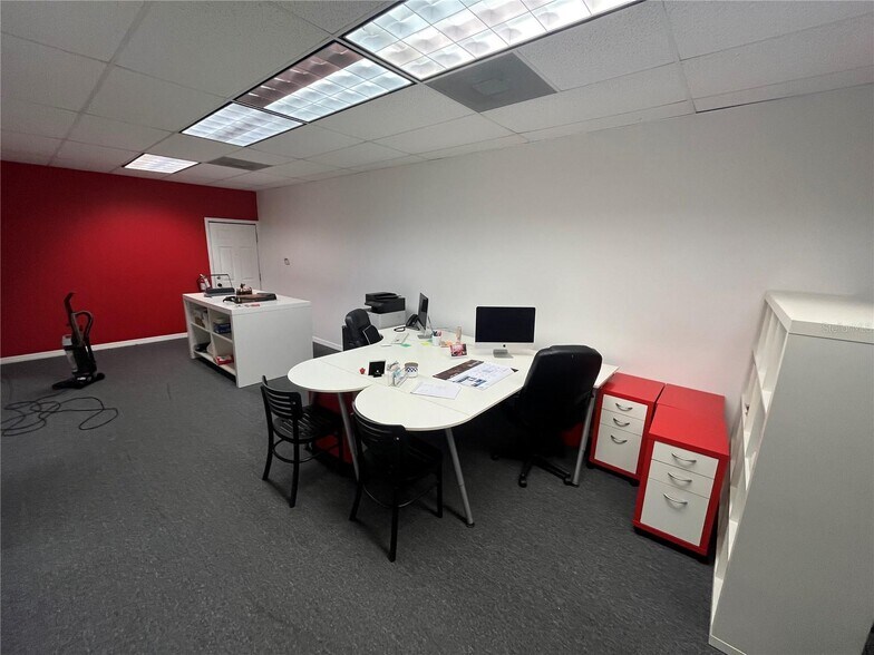 More Photos Of 702 W Martin Luther King Blvd, Plant City Office For Sale