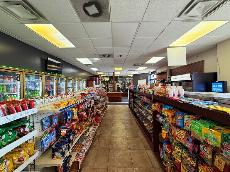 More Photos Of 8091 E Eight Mile Rd, Warren Freestanding For Sale