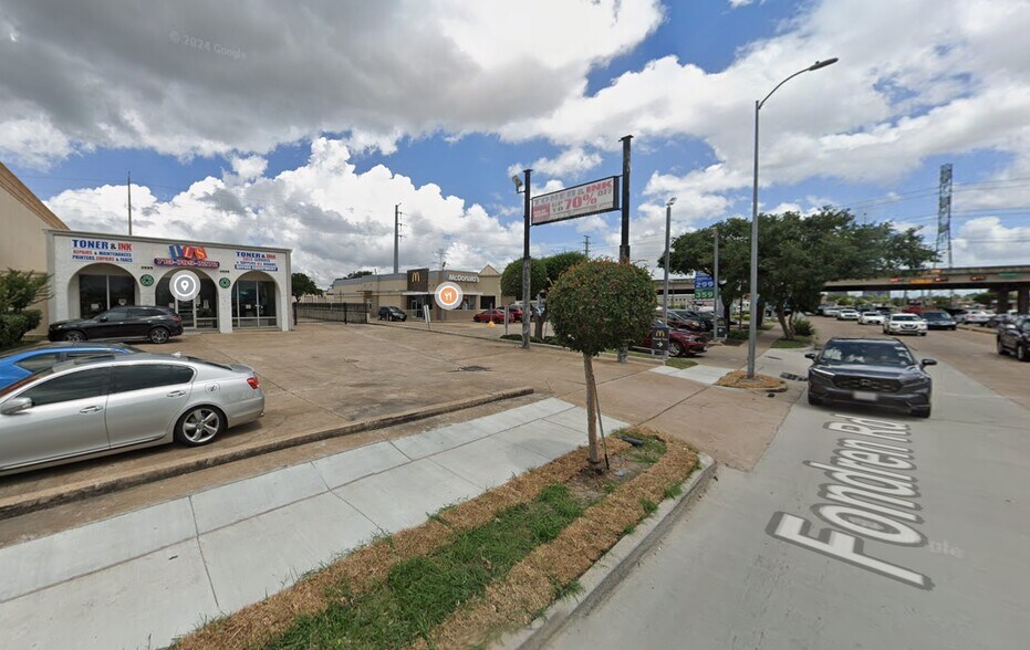 More Photos Of 3929 Fondren Rd, Houston Auto Repair For Lease