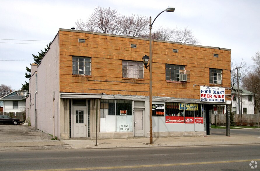 More Photos Of 1446 W Sylvania Ave, Toledo Storefront Retail Residential For Sale