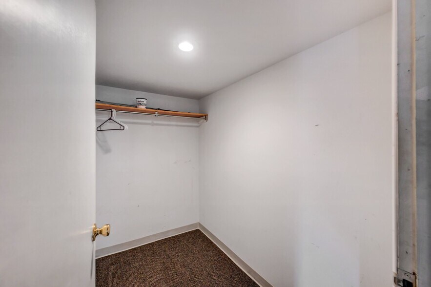 More Photos Of , Scranton General Retail For Sale