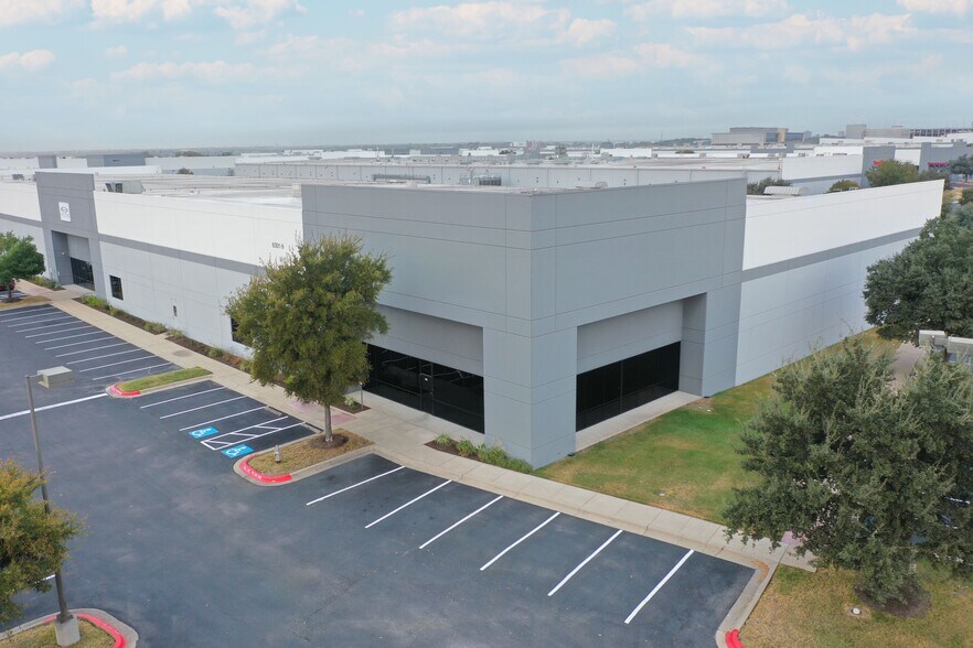 More Photos Of 6301 E Stassney Ln, Austin Warehouse For Lease