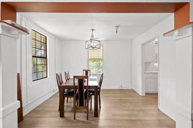 More Photos Of 241 El Camino Real, Menlo Park Storefront Retail Office For Sale