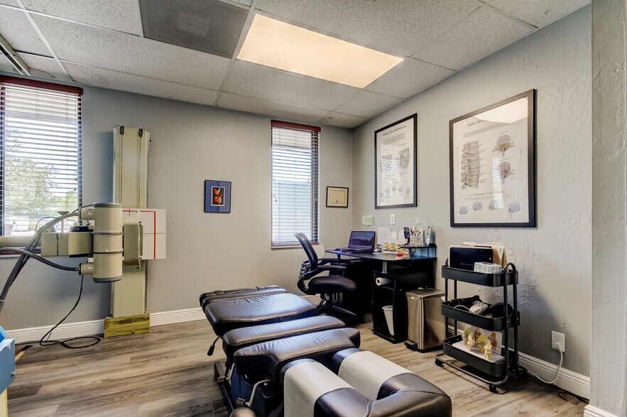 More Photos Of 6500-6514 Central Ave, Saint Petersburg Office For Sale