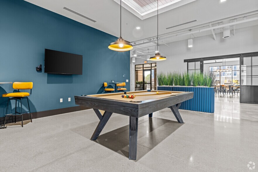 More Photos Of 3061 Godwin Blvd, Suffolk Multifamily For Sale