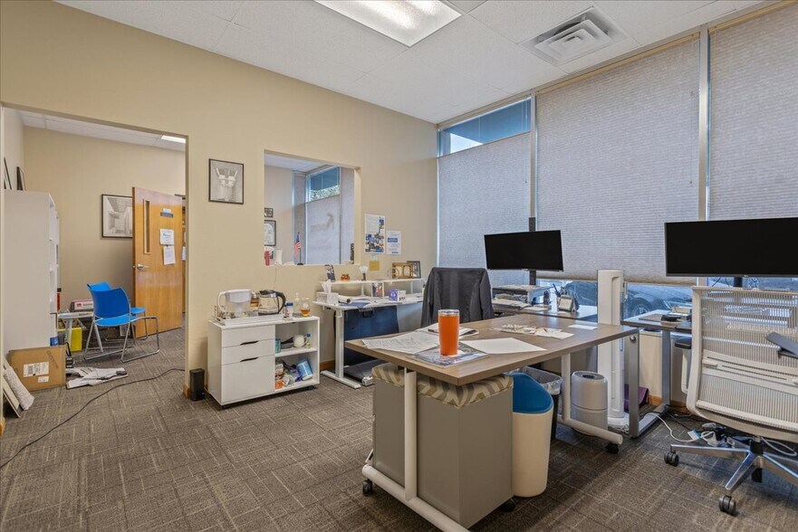 More Photos Of 1803-1807 Capitol Ave, Cheyenne Office For Sale