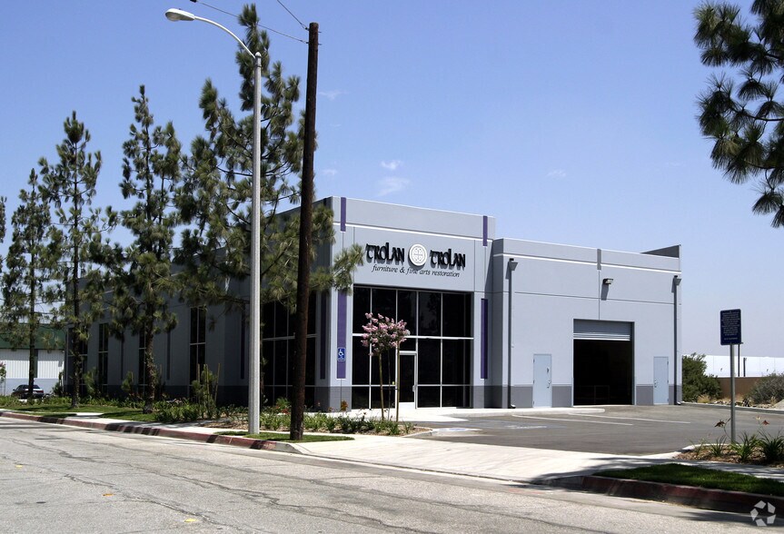 More Photos Of 1100-1120 W 10th St, Azusa Warehouse For Lease