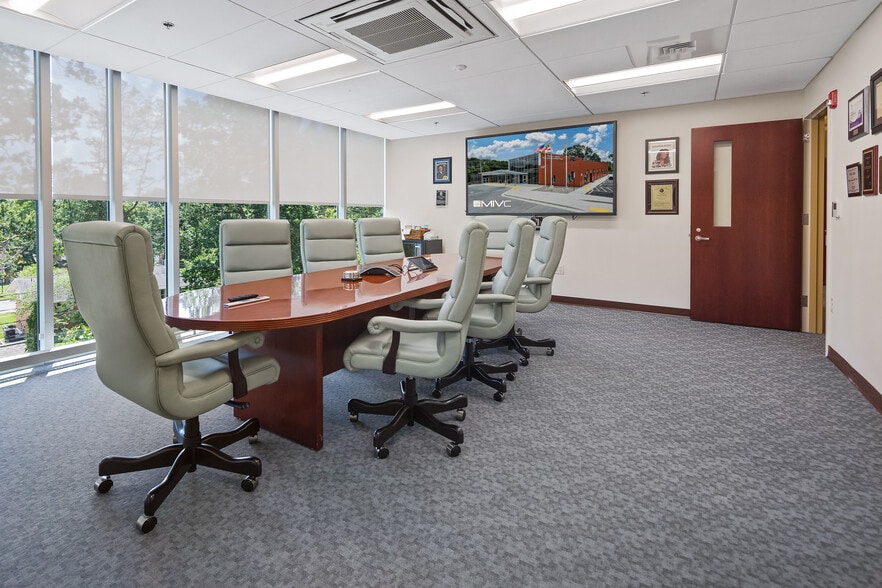 More Photos Of 9201 Cherry Ln, Laurel Medical For Sale