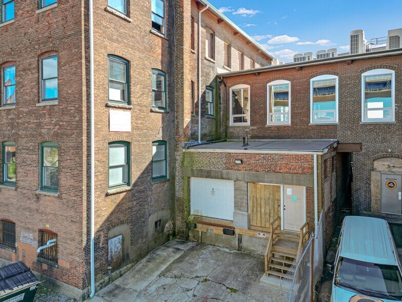 More Photos Of 28 Anawan St, Fall River Manufacturing For Sale