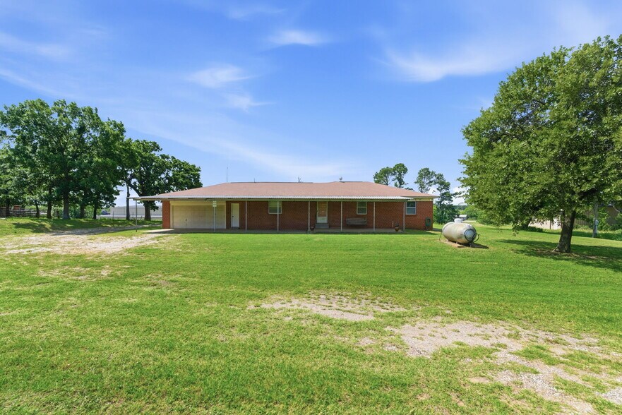 Primary Photo Of 3523 E Highway 199, Springtown Office For Sale