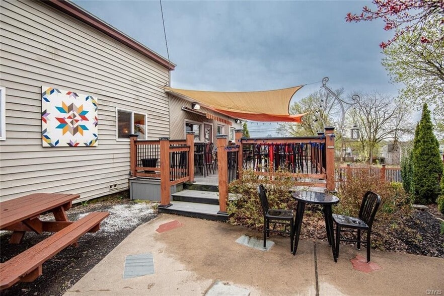 More Photos Of 417 W Dominick St, Rome Bar For Sale