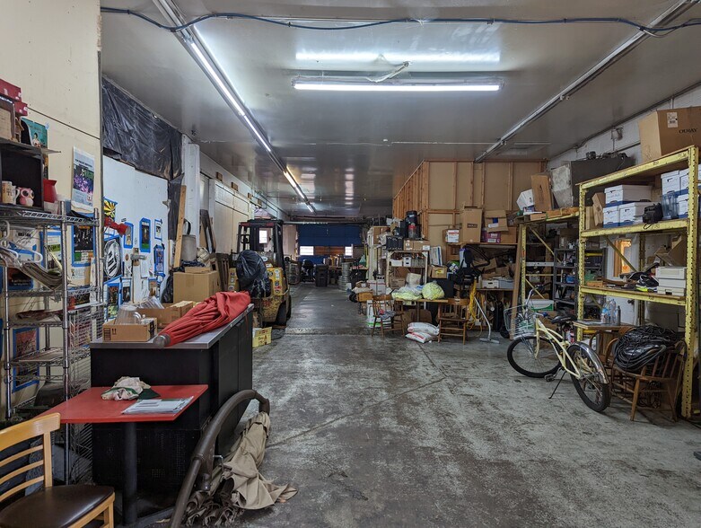 More Photos Of 202 N Main St, Hailey Restaurant For Sale