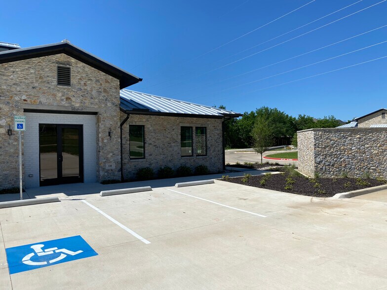 More Photos Of 1120 N Kimball Ave, Southlake Medical For Lease
