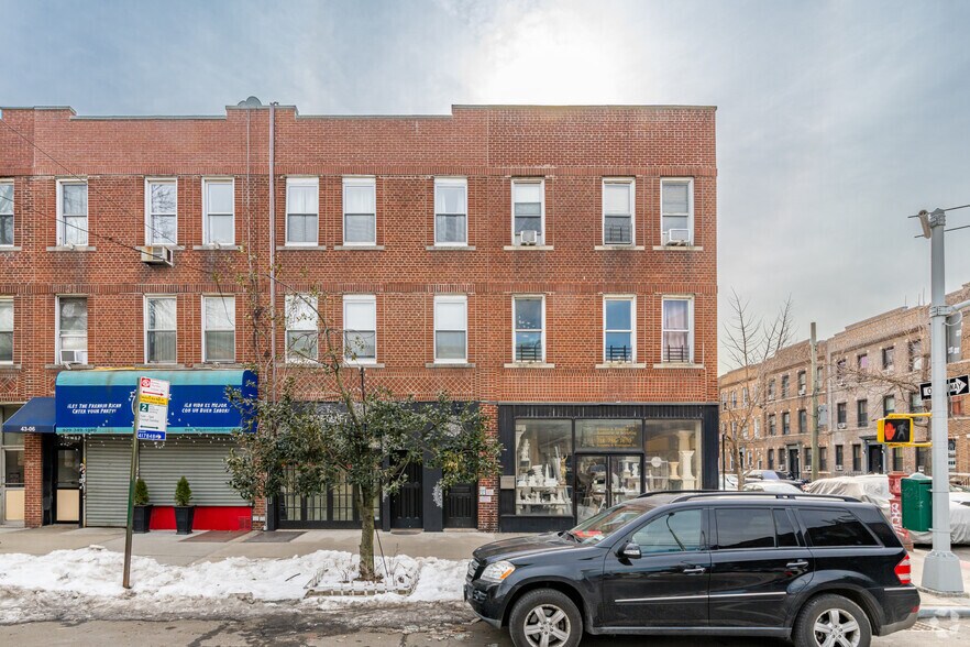 More Photos Of 4304 34th Ave, Astoria Freestanding For Sale