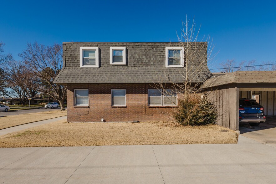 More Photos Of 3102 Sierra Pky, Hutchinson Apartments For Sale