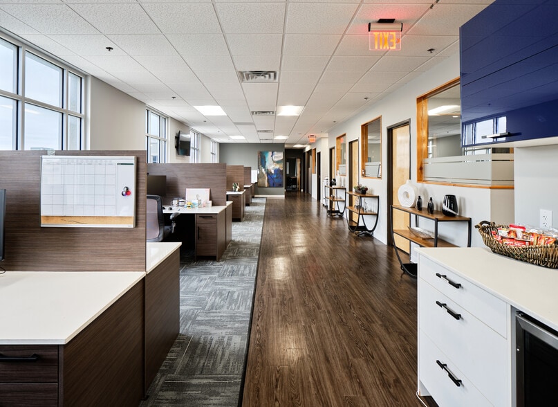 More Photos Of 1270 N Loop 1604 E, San Antonio Medical For Lease