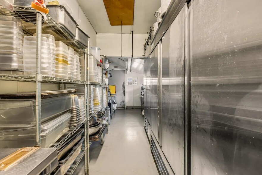 More Photos Of 145 S Auburn St, Grass Valley Restaurant For Sale