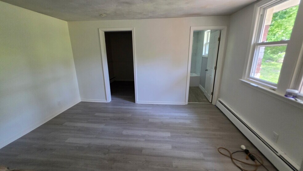 More Photos Of 12-R Jackielyn Cir, Granby Apartments For Sale