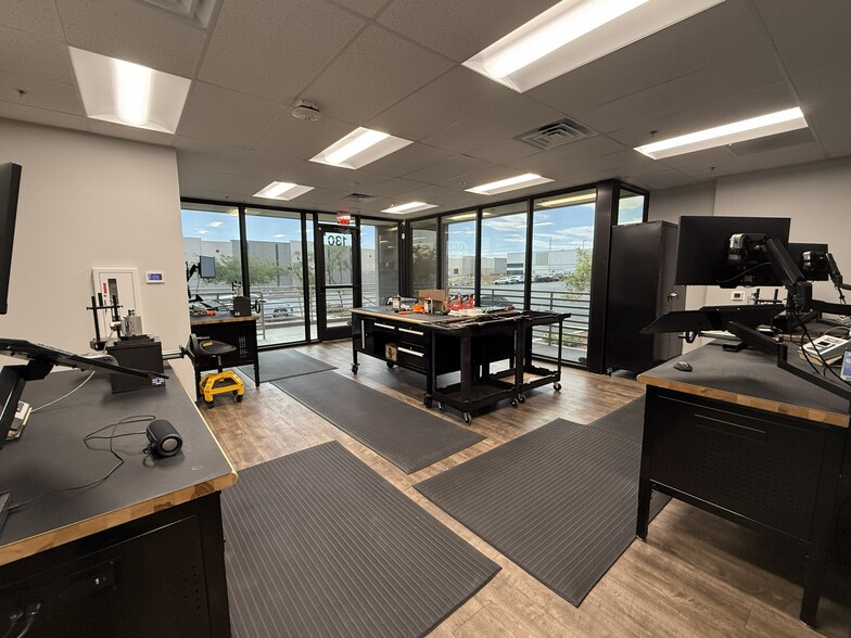More Photos Of 7120 S Buffalo Dr, Las Vegas Industrial For Lease