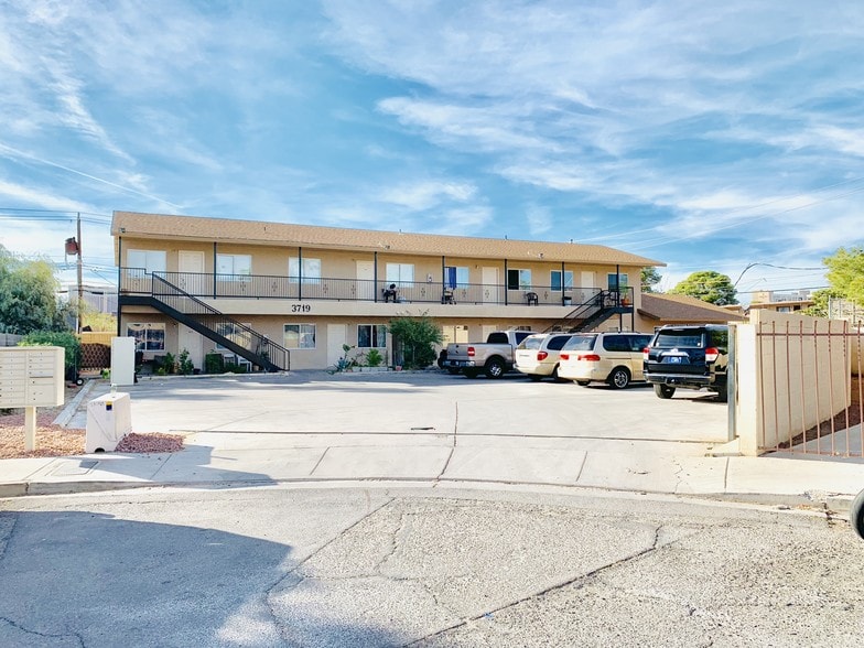 More Photos Of 3719 Royal Crest St, Las Vegas Apartments For Sale