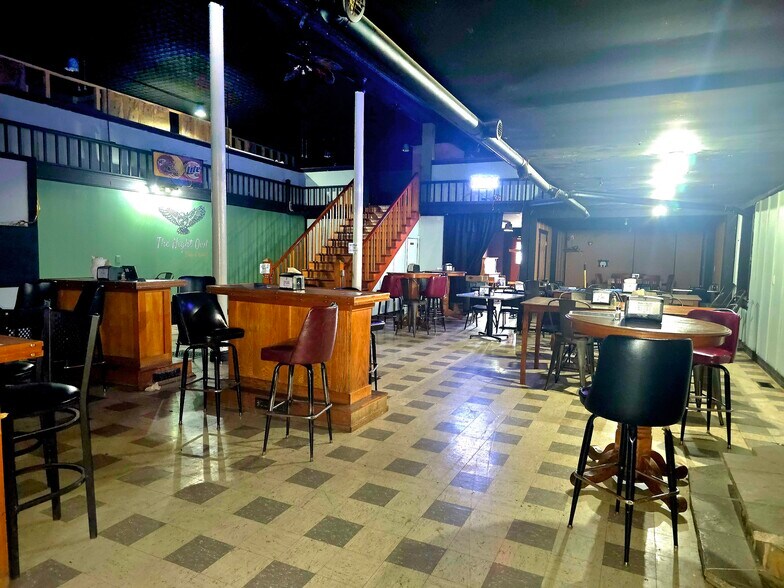 More Photos Of 401 Main St, Tarkio Restaurant For Sale
