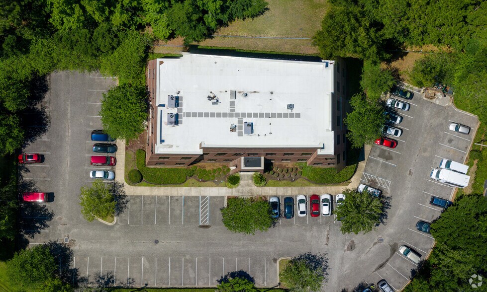 More Photos Of 4720 Salisbury Rd, Jacksonville Coworking Space