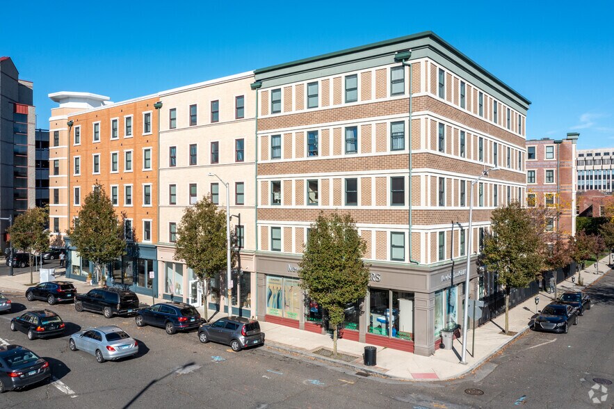 More Photos Of 305-323 Fairfield Ave, Bridgeport Apartments For Lease