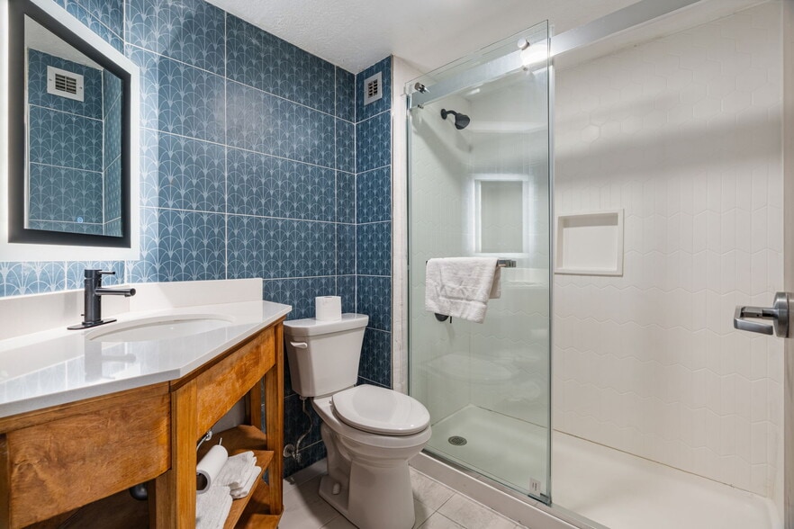 More Photos Of 5335 Broadmoor Cir NW, Canton Hotel For Sale