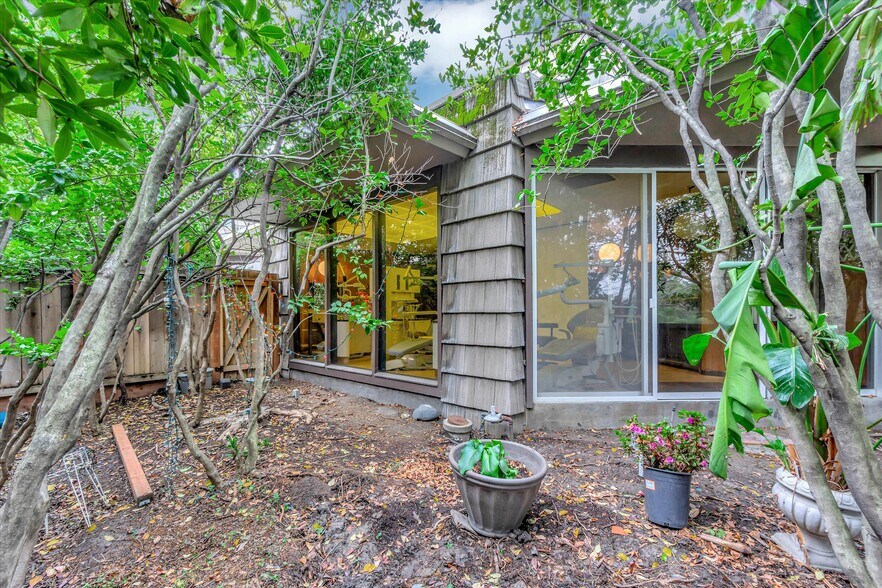 More Photos Of 1804 San Miguel Dr, Walnut Creek Medical For Lease