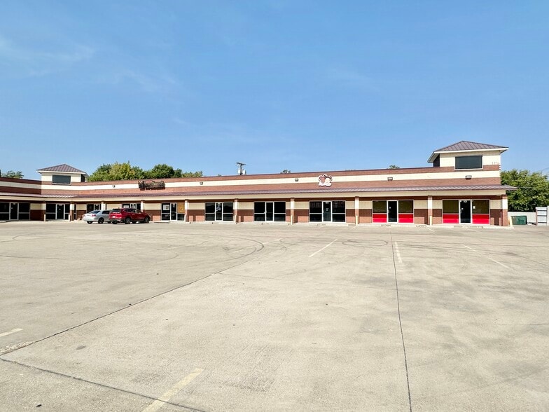 More Photos Of 4400 Watercrest Rd, Killeen Freestanding For Lease