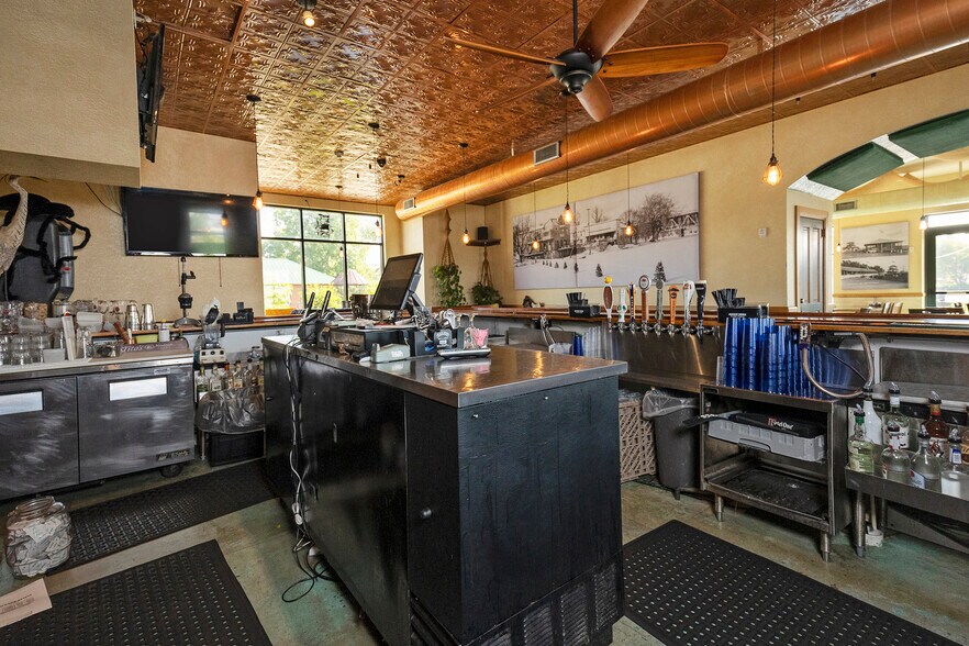 More Photos Of 200 W Milwaukee St, Jefferson Restaurant For Sale