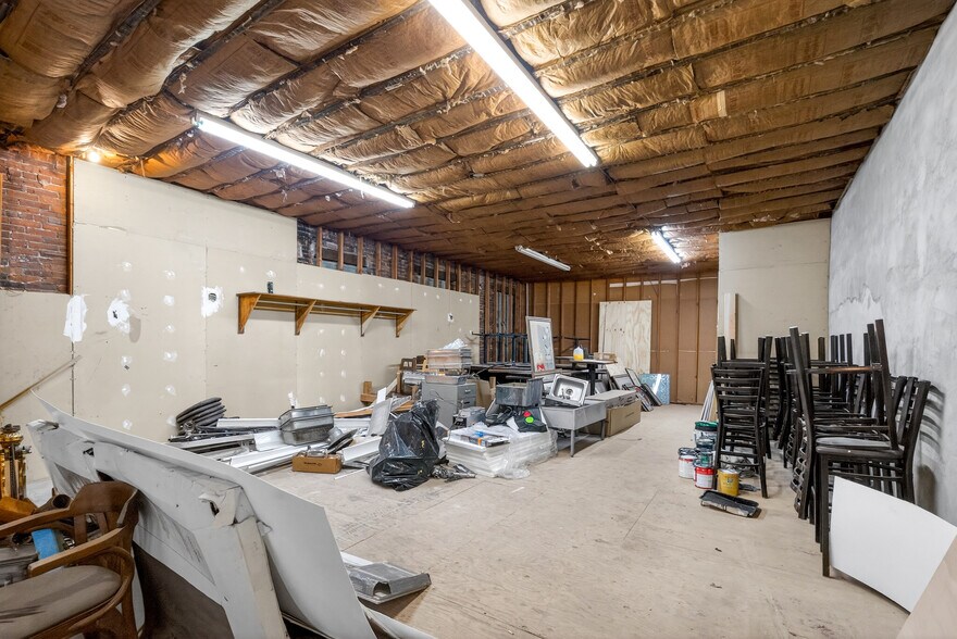 More Photos Of 26 N Main St, Waterbury Storefront Retail Office For Sale