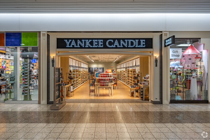 More Photos Of 4800 Golf Rd, Eau Claire Unknown For Lease