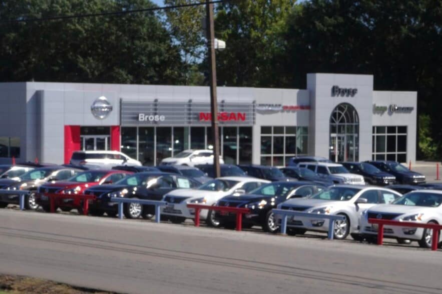 Primary Photo Of 813 S Parkway St, Corinth Auto Dealership For Sale
