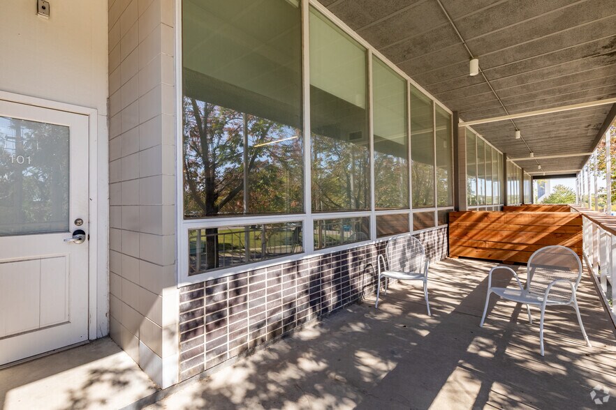 More Photos Of 5220 Troost Ave, Kansas City Apartments For Sale