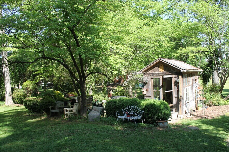 More Photos Of 9000 Beatties Ford Rd, Huntersville Land For Sale