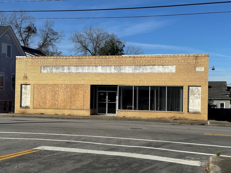 Primary Photo Of 1281 Amelia St, Orangeburg Storefront For Sale