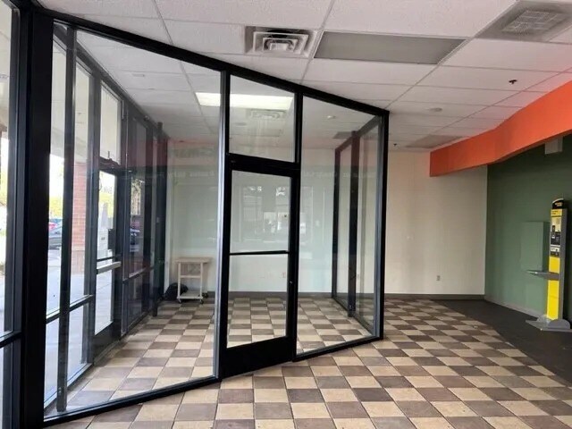 More Photos Of 135 E Ray Rd, Chandler Unknown For Lease