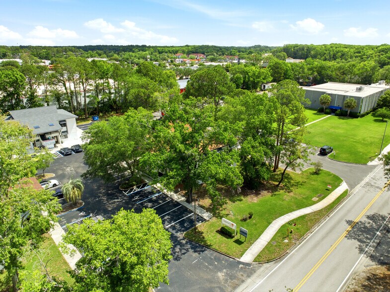 More Photos Of 8431 Baymeadows Way, Jacksonville Loft Creative Space For Lease