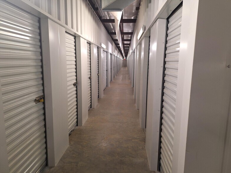 More Photos Of 770 Highway 25 W, Castalian Springs Self Storage For Sale