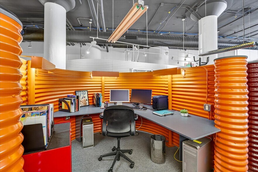 More Photos Of 155 E Wilson St, Madison Office For Sale