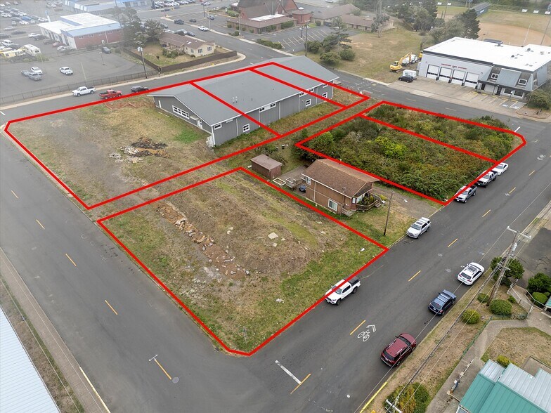 More Photos Of 1025 NW Grove st, Newport Industrial For Sale