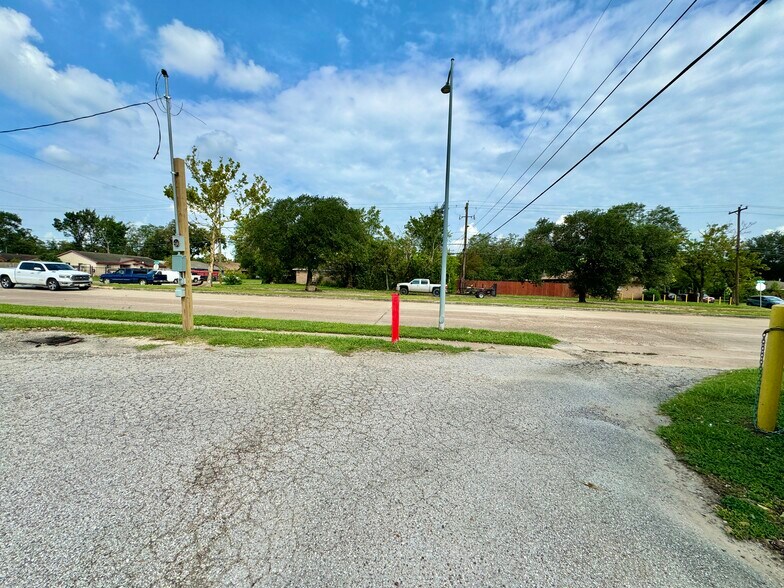 More Photos Of 5434 Melanite Ave, Houston Land For Lease