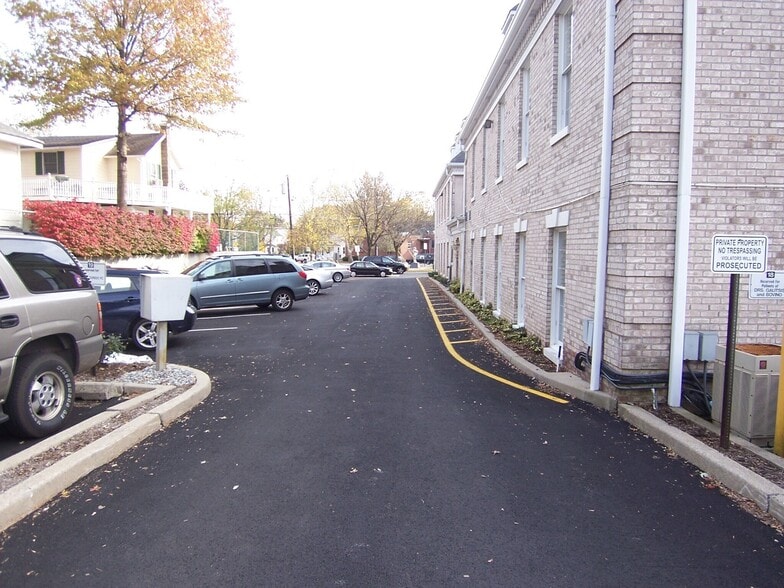 More Photos Of 345 Kinderkamack Rd, Westwood Office For Sale