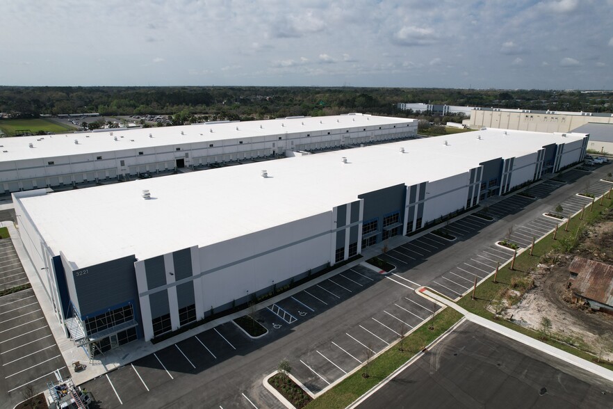 More Photos Of 3221 Butters Way, Sanford Distribution For Lease