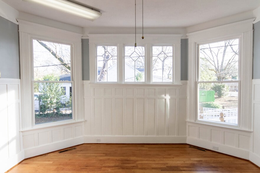 More Photos Of 1530 Ebenezer Rd, Rock Hill Office For Sale